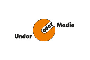 Logo von Undercover Media mit orangefarbenem Kreis und stilisiertem Schriftzug.