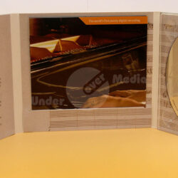 CD-Hülle mit Informationen zu 100% Beethoven, dem ersten rein digitalen Musikprojekt.